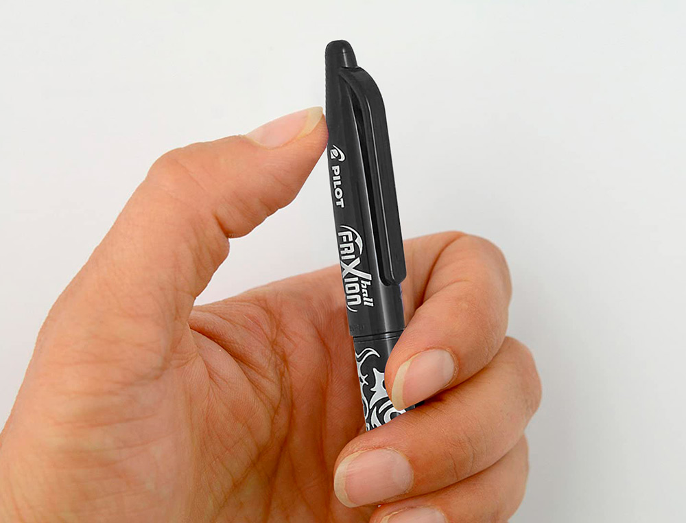 ESFEROGRAFICA PILOT FRIXION BALL APAGAVEL 0,7 MM PONTA MEDIA PRETO EM BLISTER