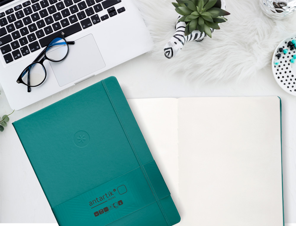 CADERNO COM ELASTICO ANTARTIK NOTES CAPA DURA A4 LISO VERDE AGUA-MARINHA 100 FOLHAS 80 GR FSC