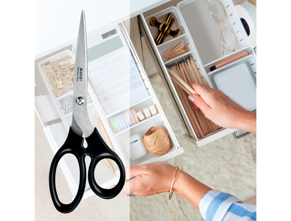 TESOURA DE ESCRITORIO LEITZ ACO INOXIDAVEL 200 MM COR PRETO